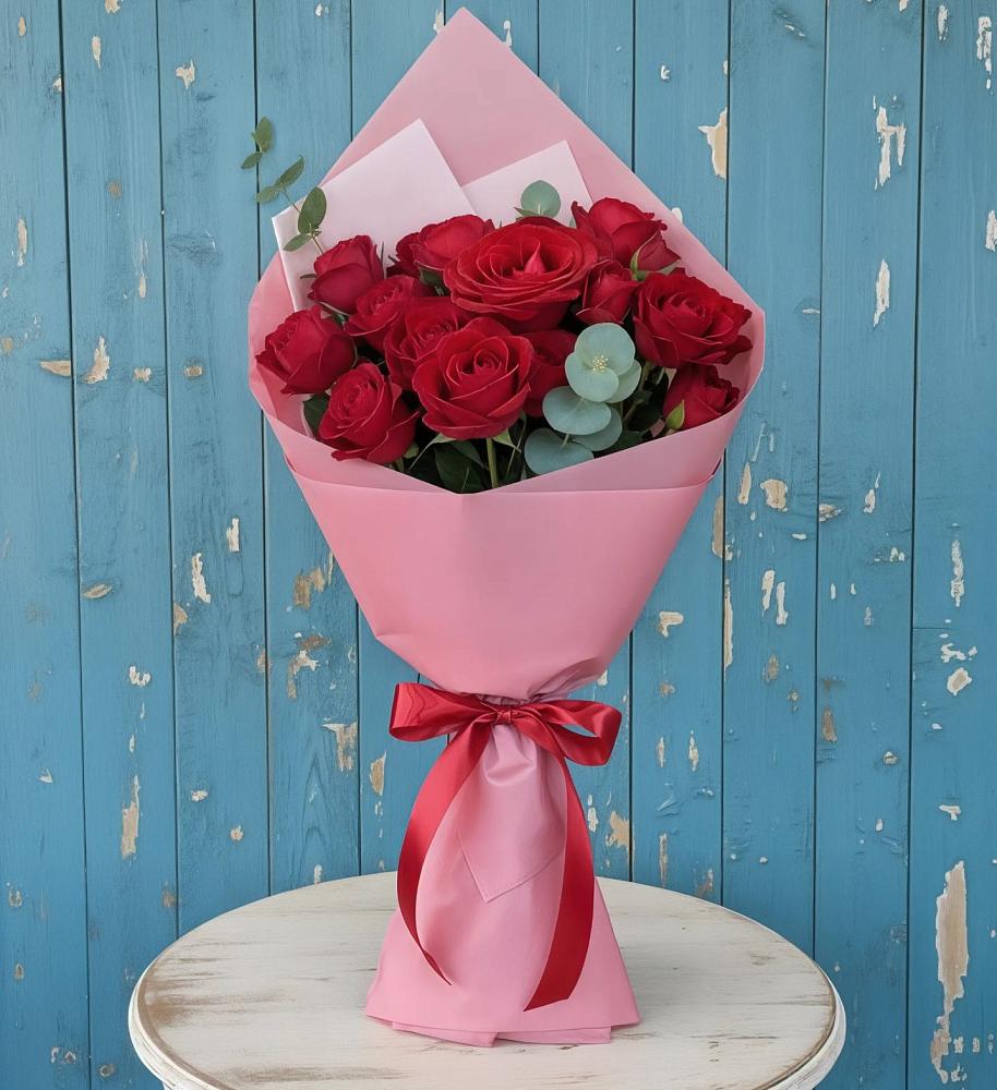Букет цветов из: Розы в Кировский Астраханской области