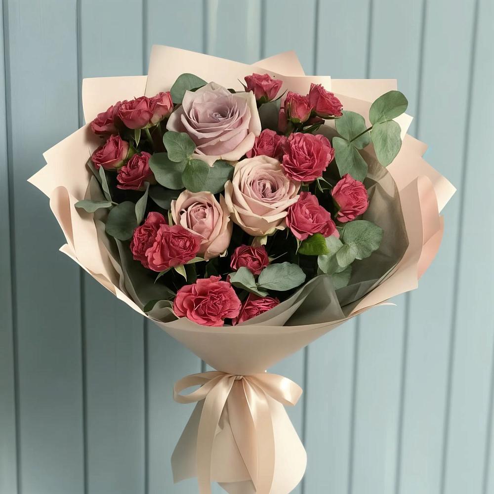 Букет цветов из: Гвоздики и Розы в Кировский Астраханской области