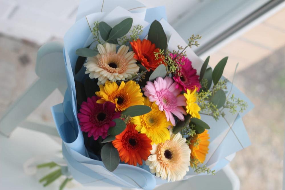 Букет цветов из: Герберы в Кировский Астраханской области