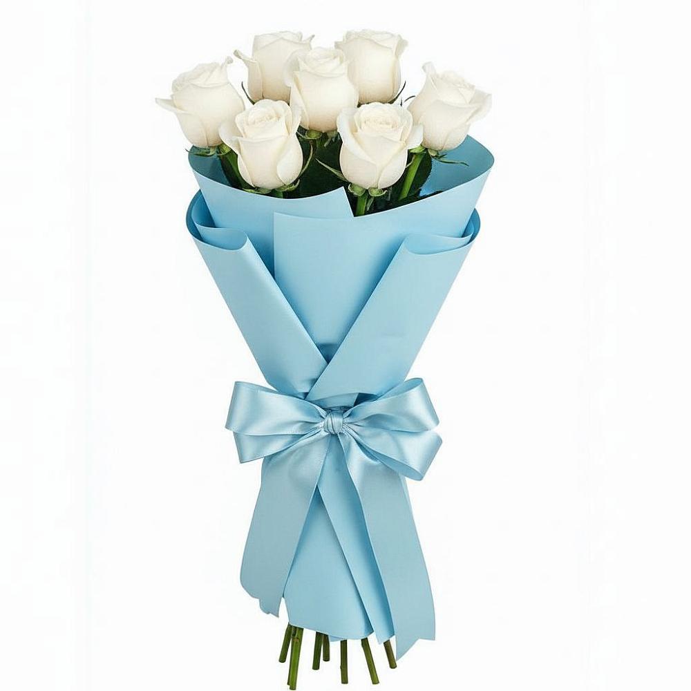 Букет 7 белых роз Проуд в Кировский Астраханской области