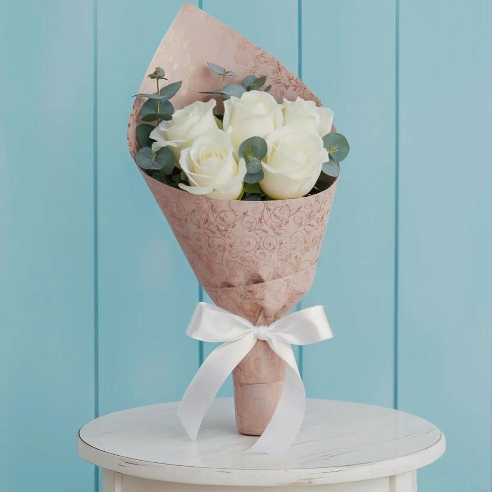 Букет цветов из: Розы в Кировский Астраханской области