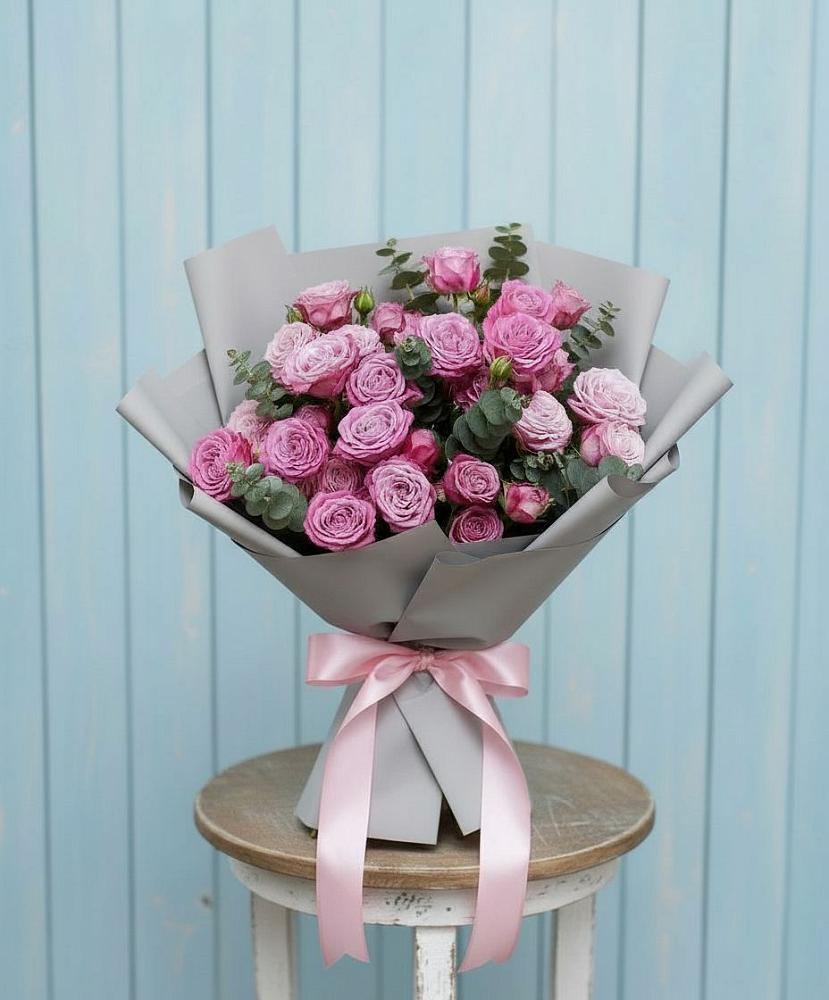 Букет цветов из: Розы в Кировский Астраханской области