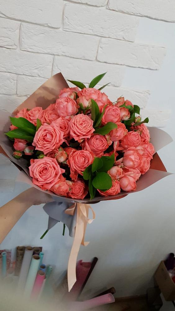 Букет цветов из: Розы в Кировский Астраханской области