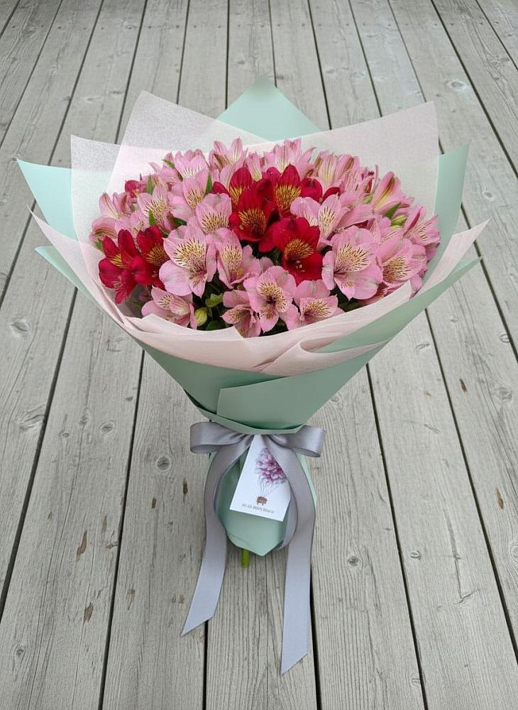 Букет цветов из: Альстромерии в Кировский Астраханской области