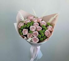 Букет цветов из:  Розы и Хризантемы в Кировский Астраханской области