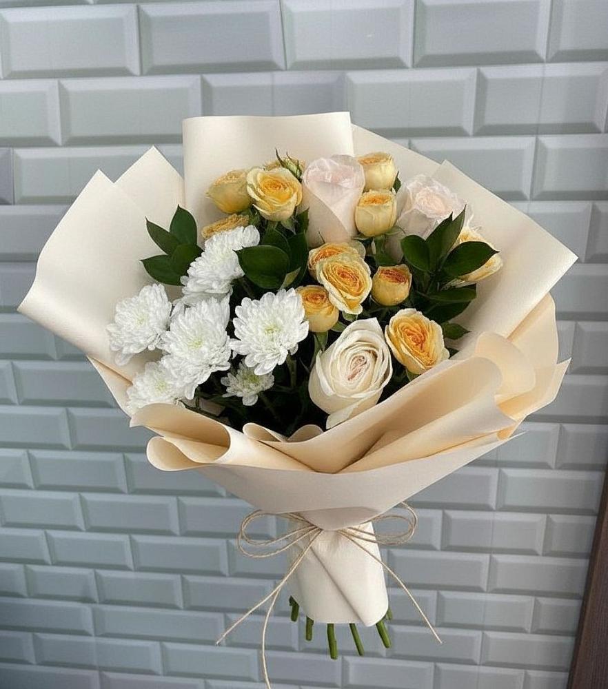 Букет цветов из: Розы и Хризантемы в Кировский Астраханской области