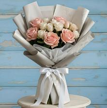Букет цветов из:  Розы в Кировский Астраханской области