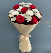 Букет цветов из:  Розы и Хризантемы в Кировский Астраханской области