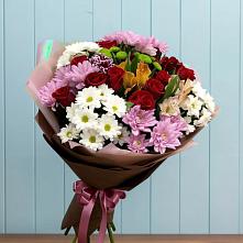 Букет цветов из:  Розы, Хризантемы и Альстромерии в Кировский Астраханской области