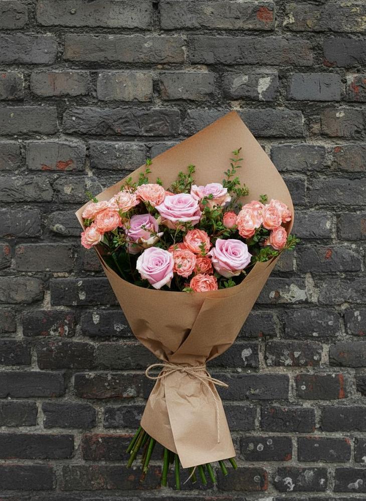 Букет цветов из: Розы в Кировский Астраханской области