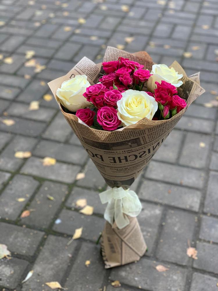 Букет цветов из: Розы в Кировский Астраханской области