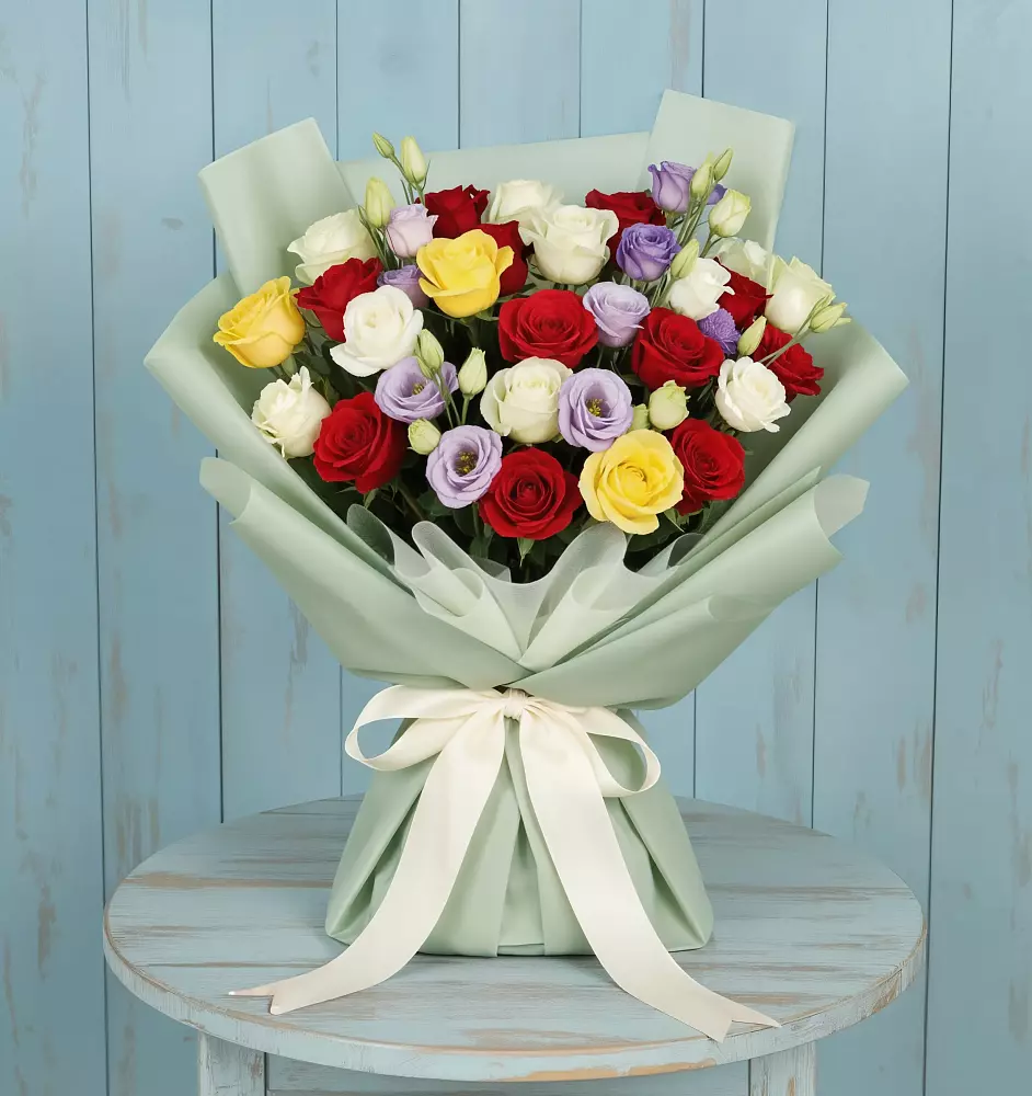 Букет цветов из: Розы в Кировский Астраханской области