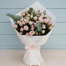 Букет цветов из:  Розы в Кировский Астраханской области