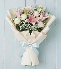 Букет цветов из:  Лилии в Кировский Астраханской области