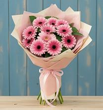 Букет цветов из:  Герберы в Кировский Астраханской области